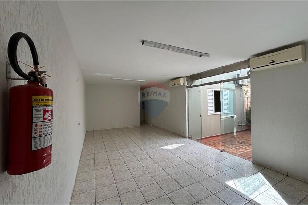 Casa Comercial - Alugar - Bragança Paulista , São Paulo - IMG-20251105-WA0018.jpg - 690141071-1