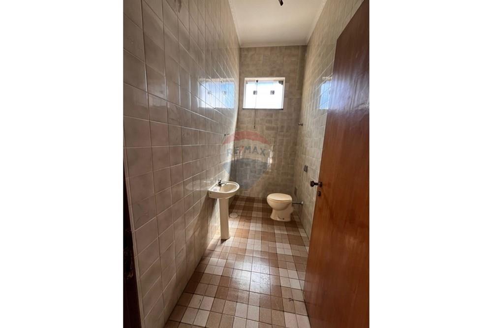 Casa - Venda - Bragança Paulista , São Paulo - WhatsApp Image 2026-02-13 at 09.57.07.jpeg - 690041213-8