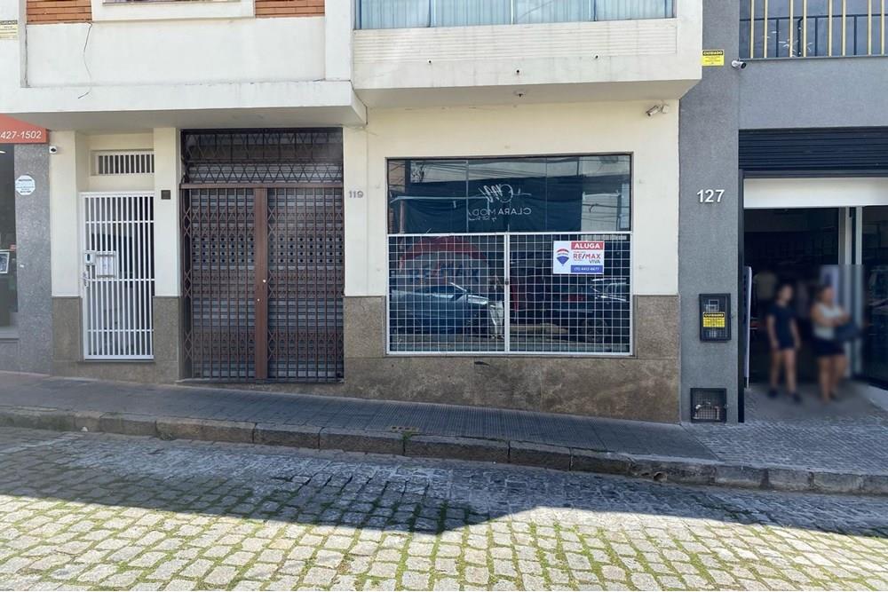Ponto Comercial - Alugar - Atibaia , São Paulo - Arrumado - Keyla 1.jpg - Fachada - 690471102-37