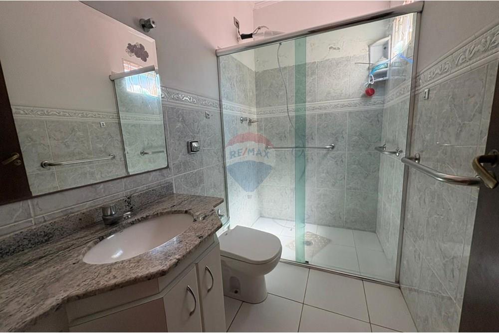 Casa - Venda - Bragança Paulista , São Paulo - WhatsApp Image 2025-09-26 at 20.36.18 (3).jpeg - Banheiro - 690041001-222