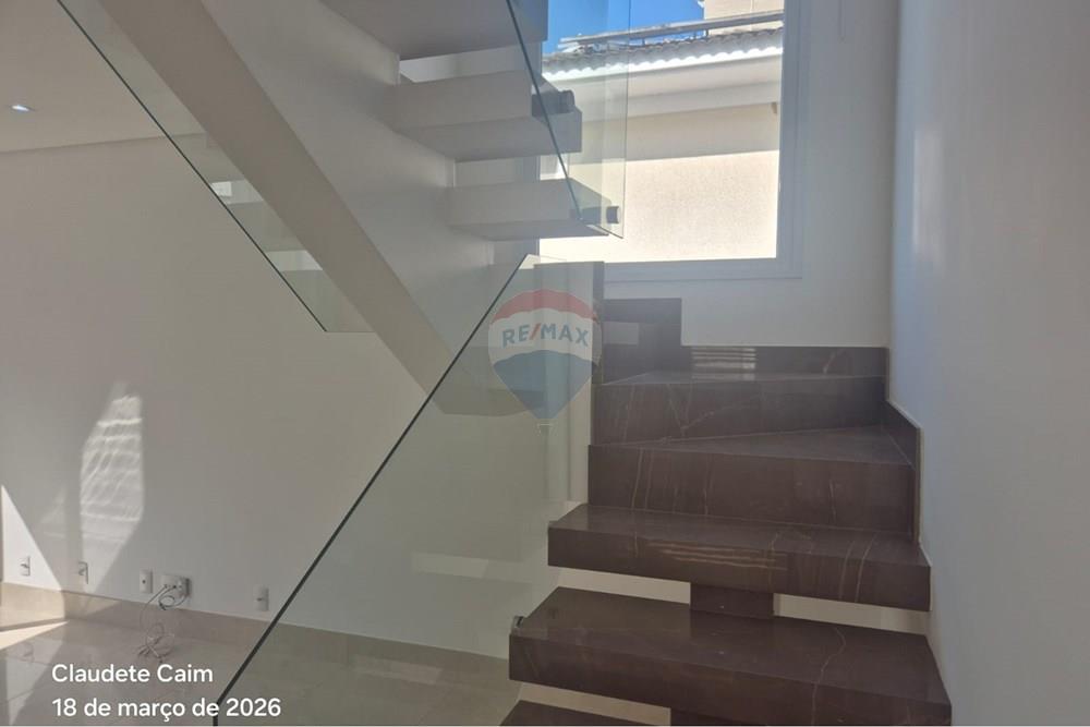 Casa de Condomínio - Venda - Vinhedo , São Paulo - 9a916ac8-719d-41bd-8169-fe8cebe6a992.jpg - 690851008-593