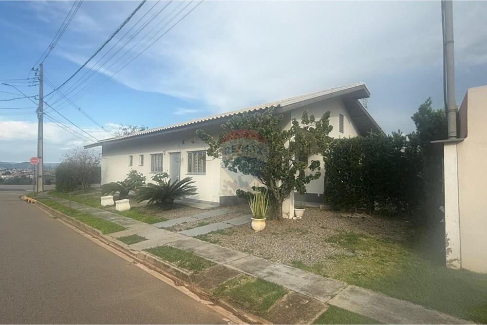 Casa de Condomínio - Alugar - Bragança Paulista , São Paulo - WhatsApp Image 2026-01-27 at 17.24.50.jpeg - 690041127-123