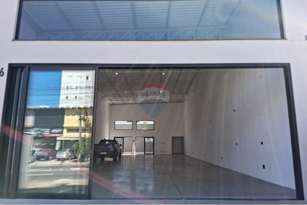 Galpão - Alugar - Americana , São Paulo - 10cbb73c-8fe4-4eb6-b2e6-147cb24183e9.JPG - 690231086-56