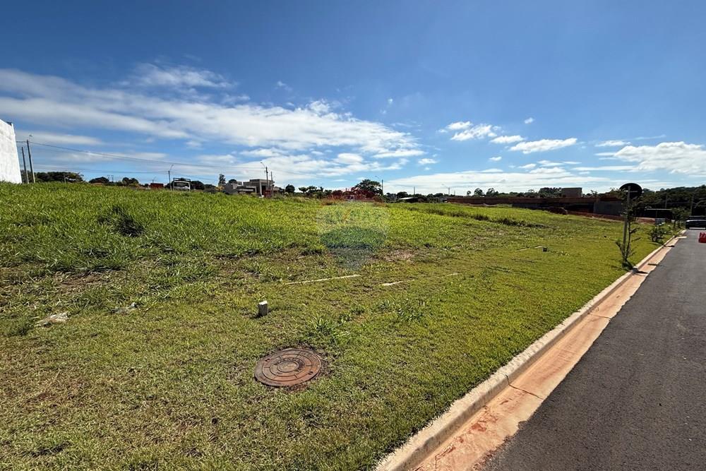 Terreno - Venda - Araraquara , São Paulo - IMG_2281.JPG - 690151063-1