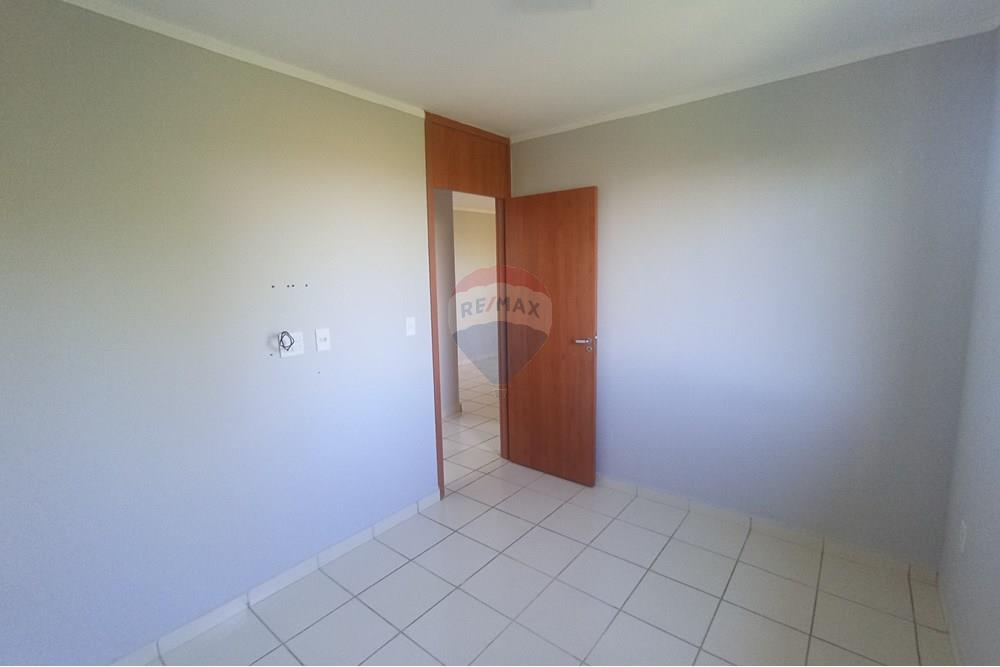 Apartamento à venda com 2 quartos, 44m² - Foto 17