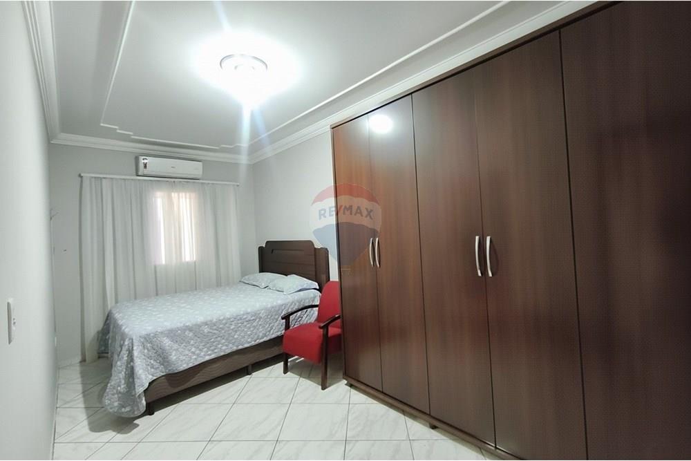 Casa - Venda - Limeira , São Paulo - Generated Image October 09, 2025 - 5_11PM.jpg - 690741086-8