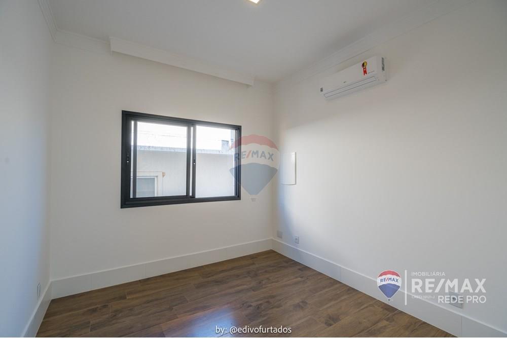 Casa de Condomínio - Alugar - Valinhos , São Paulo - EDI08935EDIVO FURTADO SILVA - RG98002306922 SSPCE - REMAX REDE PRO - 690851099-10 - RESERVA COLONIAL - ROMULO E ELISA_.jpg - 690851099-10