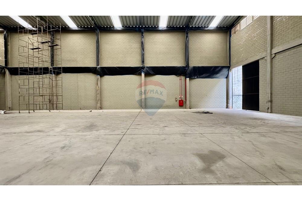 Galpão - Alugar - Santa Bárbara d'Oeste , São Paulo - WhatsApp Image 2026-03-09 at 20.54.33 (1).jpeg - 690231086-90