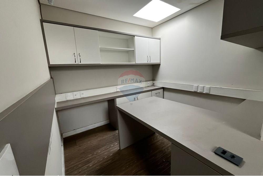 Casa Comercial - Alugar - Atibaia , São Paulo - WhatsApp Image 2025-11-27 at 10.45.54 (1).jpeg - Sala - 690471149-6