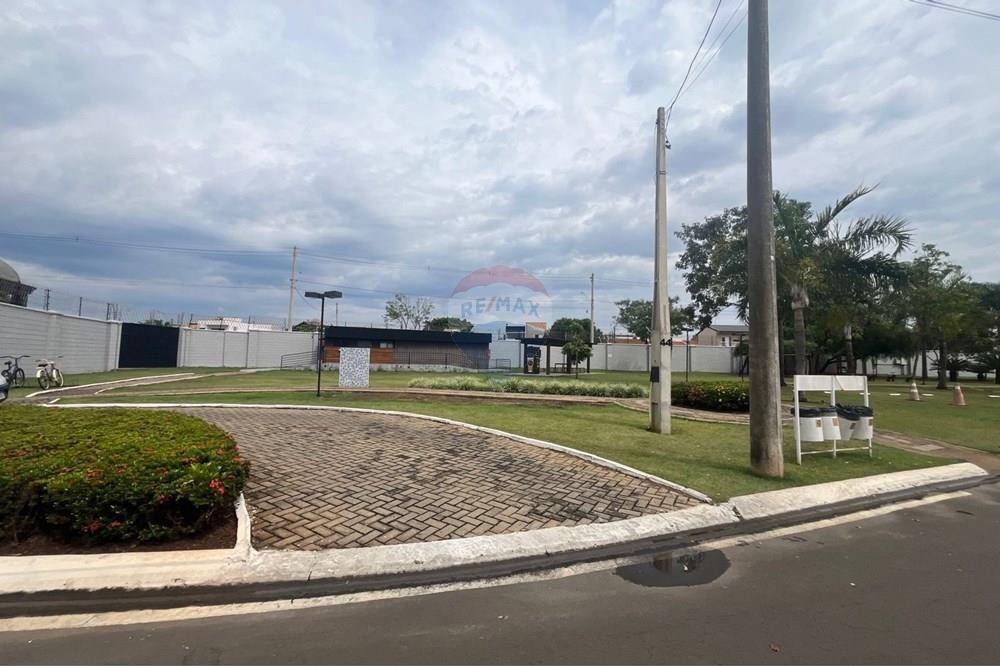 Terreno - Venda - Paulínia , São Paulo - IMG-20251029-WA0643.jpg - Jardim Externo - 690511143-107