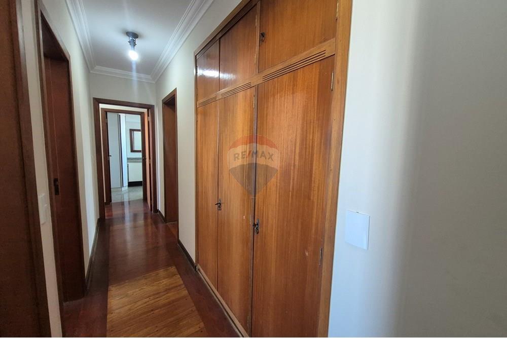 Apartamento à venda com 4 quartos, 221m² - Foto 57