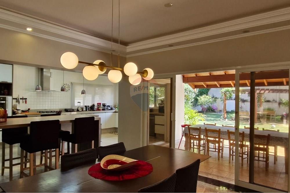 Casa de Condomínio - Alugar - Valinhos , São Paulo - Sala e cozinha.jpeg - 690851002-144