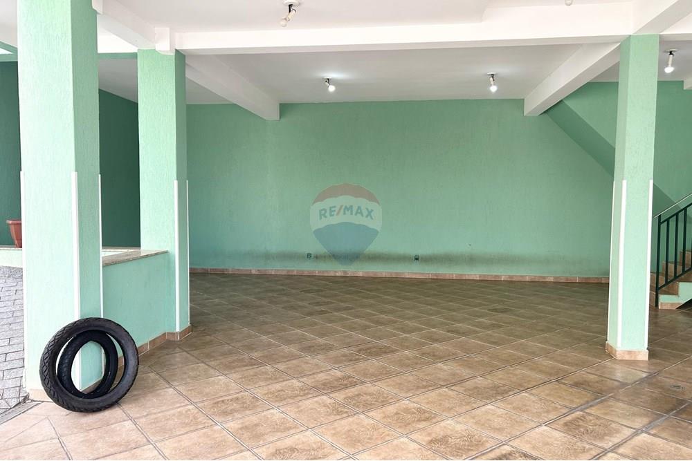 Casa - Alugar - Bragança Paulista , São Paulo - WhatsApp Image 2025-04-17 at 14.57.39.jpeg - Garagem - 690041099-6