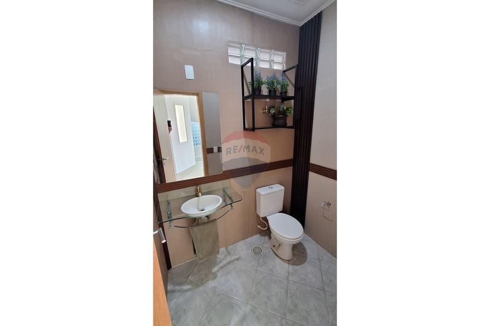 Casa de Condomínio - Alugar - Santana de Parnaíba , São Paulo - Lavabo (1).jpg - 690951039-14