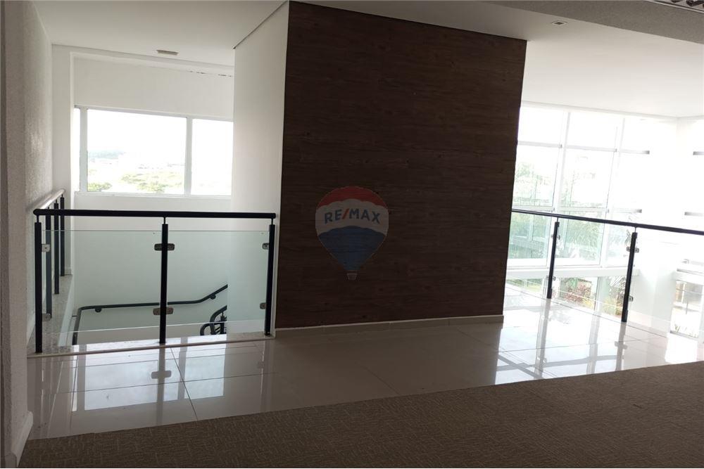 Galpão - Alugar - Campinas , São Paulo - Um corredor de acesso às salas do piso superior - 690181001-440