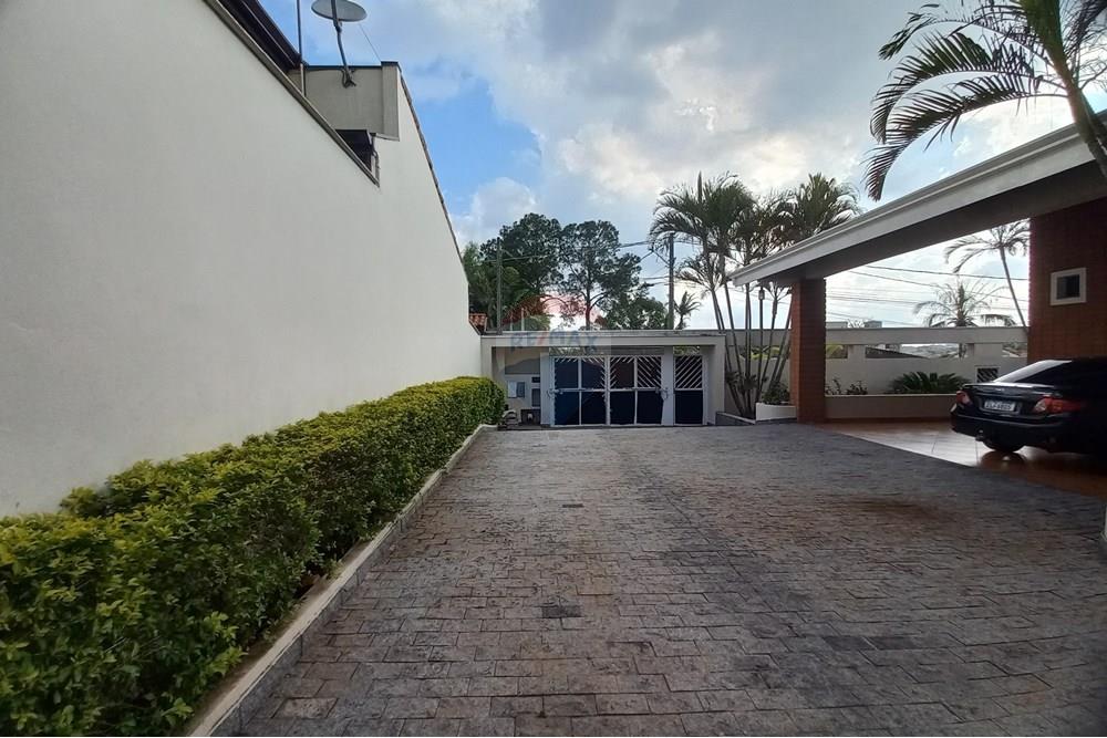 Casa de Condomínio - Venda - Jundiaí , São Paulo - 2025-10-11 16.03.16.jpg - Garagem - 690791104-36