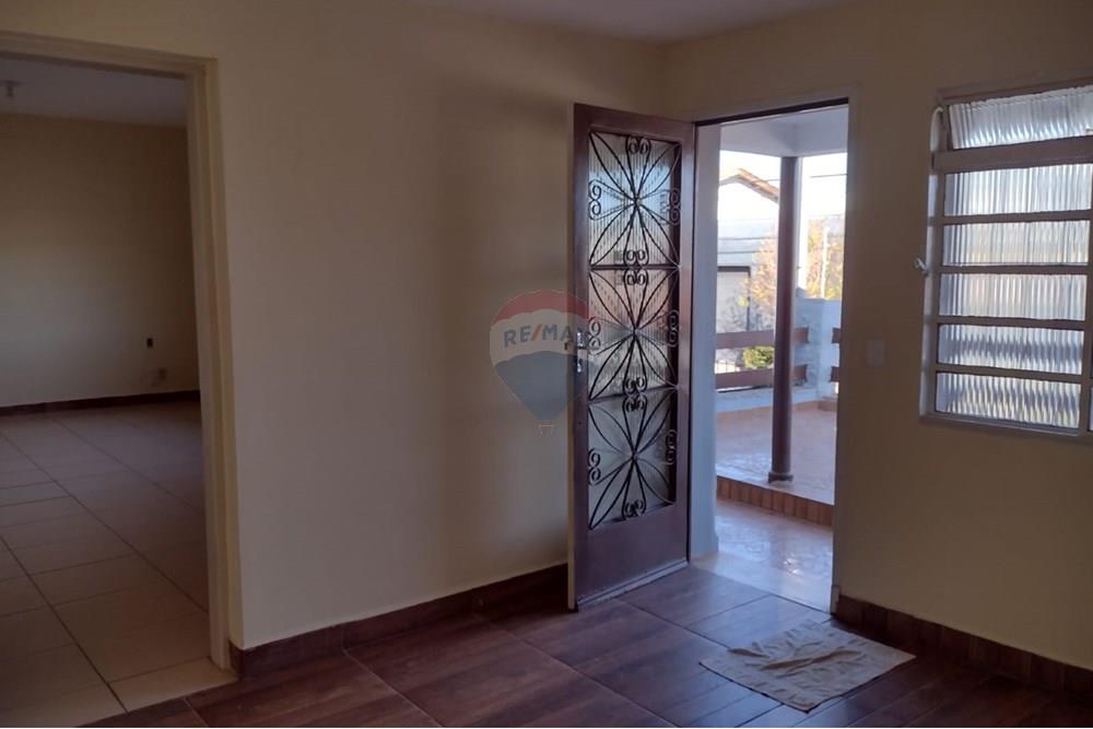 Casa - Alugar - Bragança Paulista , São Paulo - Imagem do WhatsApp de 2025-08-20 à(s) 15.42.40_307058a6.jpg - 690141097-37