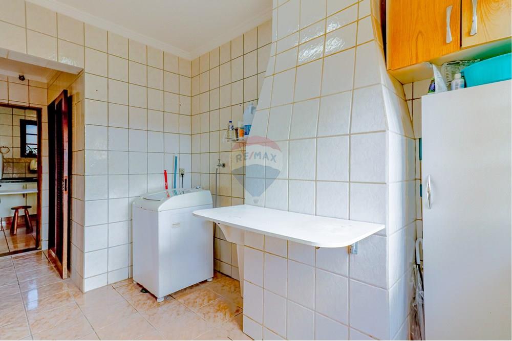 Casa - Venda - Atibaia , São Paulo - RINF-053.jpg - 690921066-69