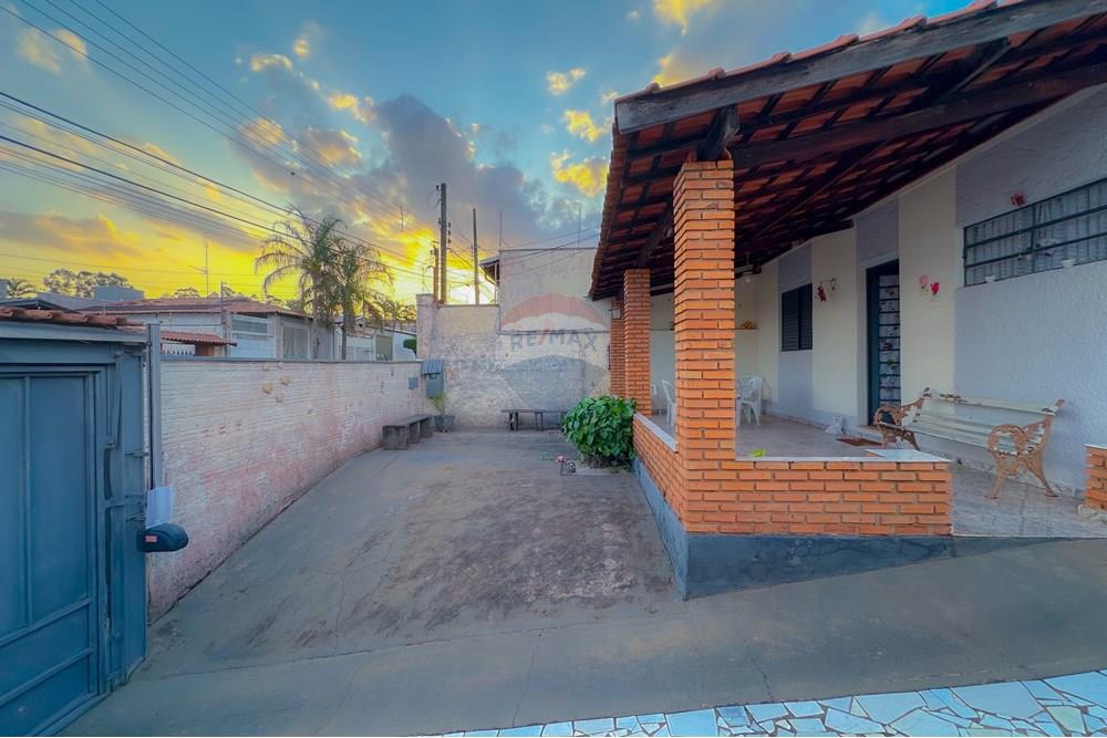 Casa - Venda - Rio Claro , São Paulo - IMG_8669.jpg - Garagem - 690901052-2