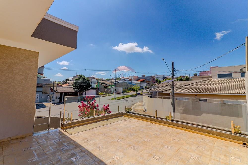 Casa - Venda - Atibaia , São Paulo - 42- Sobrado de Esquina com 3 Quartos e 3 Vagas de Garagem.jpg - 690921092-5