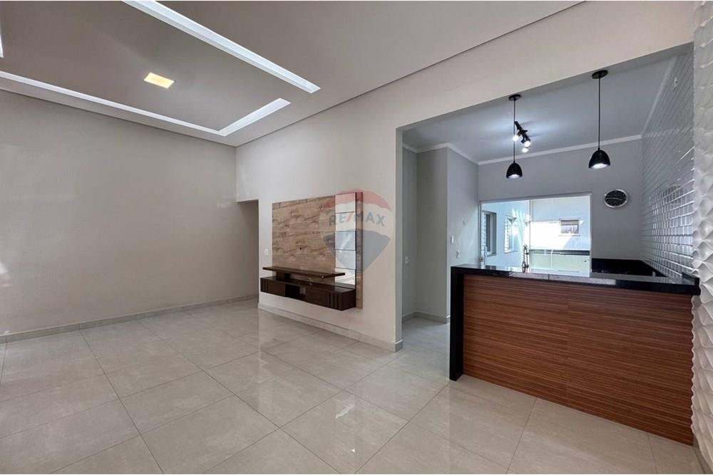 Casa - Venda - Bragança Paulista , São Paulo - photo_5060038363586431796_y.jpg - 690041018-323