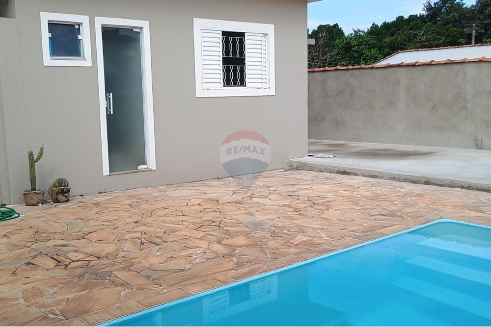 Casa para alugar com 2 quartos, 98m² - Foto 17