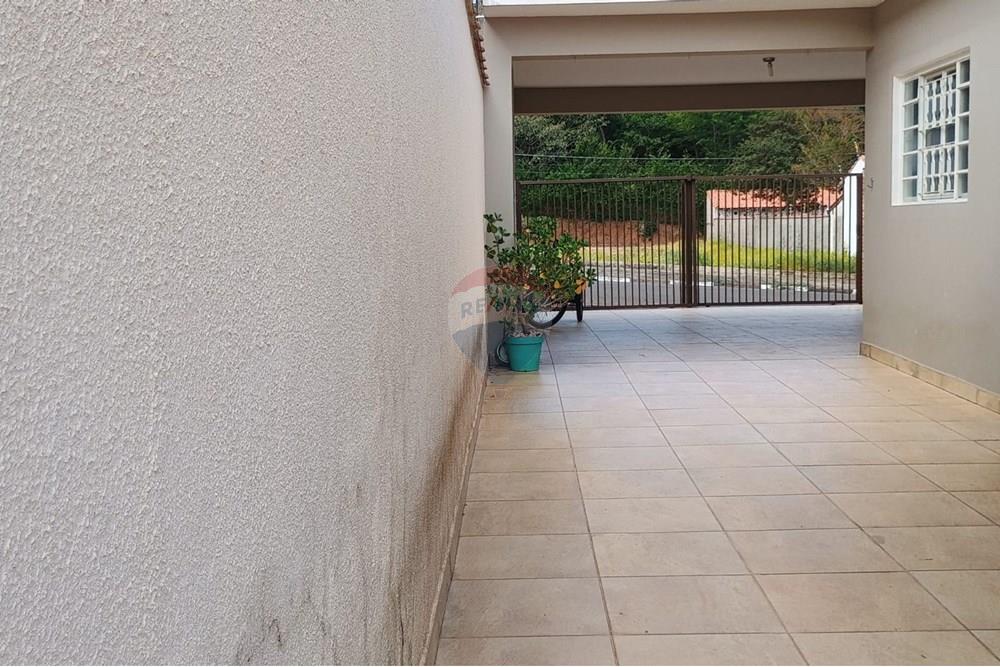 Casa para alugar com 2 quartos, 98m² - Foto 4