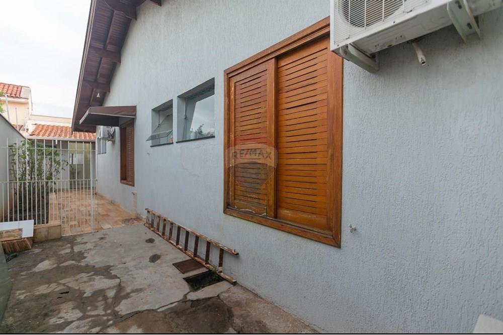 Casa para alugar com 5 quartos, 450m² - Foto 14