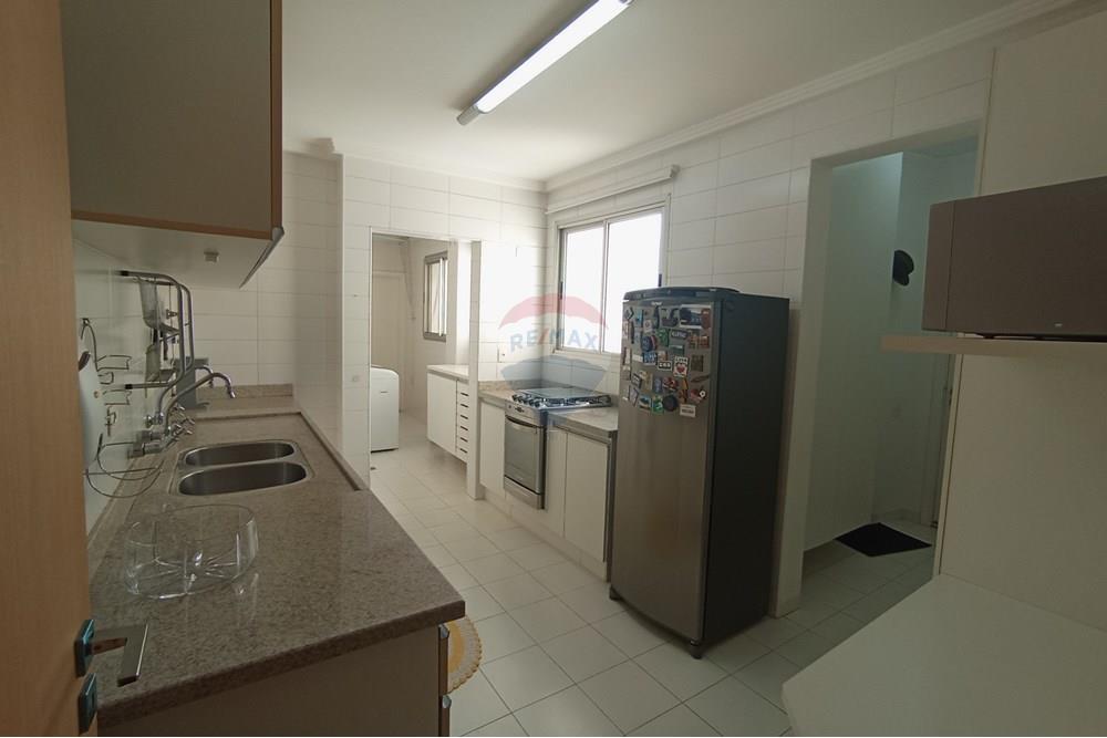 Apartamento à venda com 3 quartos, 152m² - Foto 27