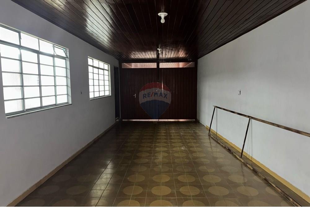 Casa Comercial - Alugar - Bragança Paulista , São Paulo - WhatsApp Image 2025-03-24 at 10.47.39 (1).jpeg - 690041127-26