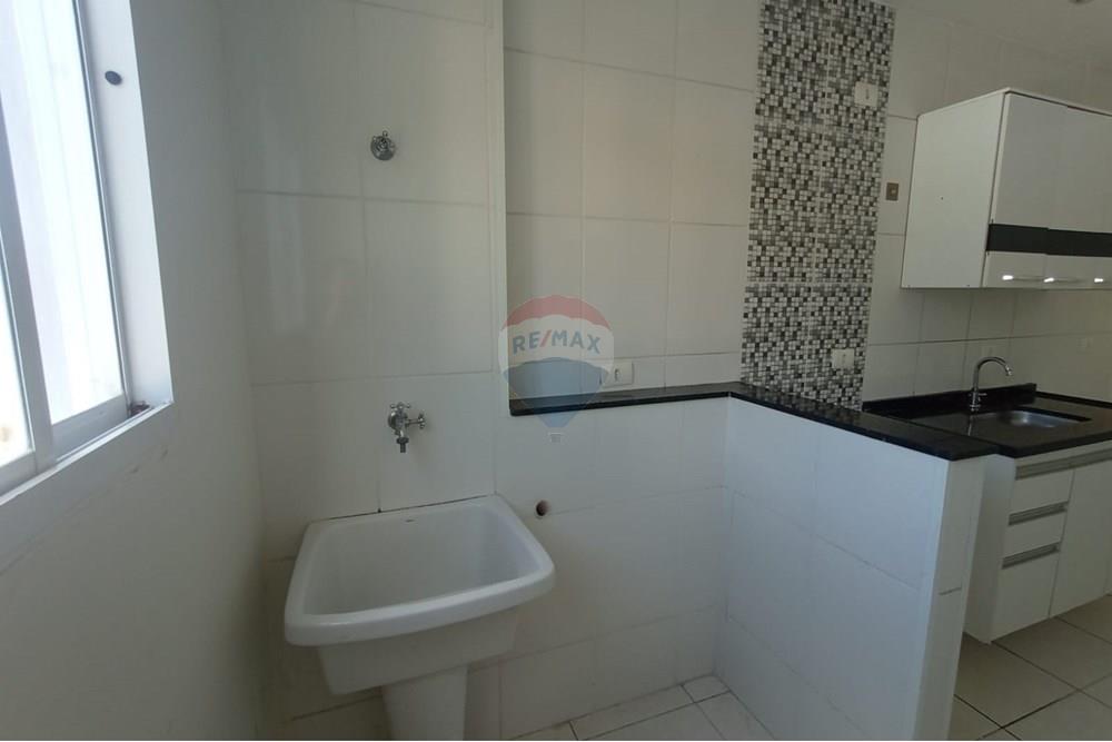 Apartamento à venda com 2 quartos, 56m² - Foto 13