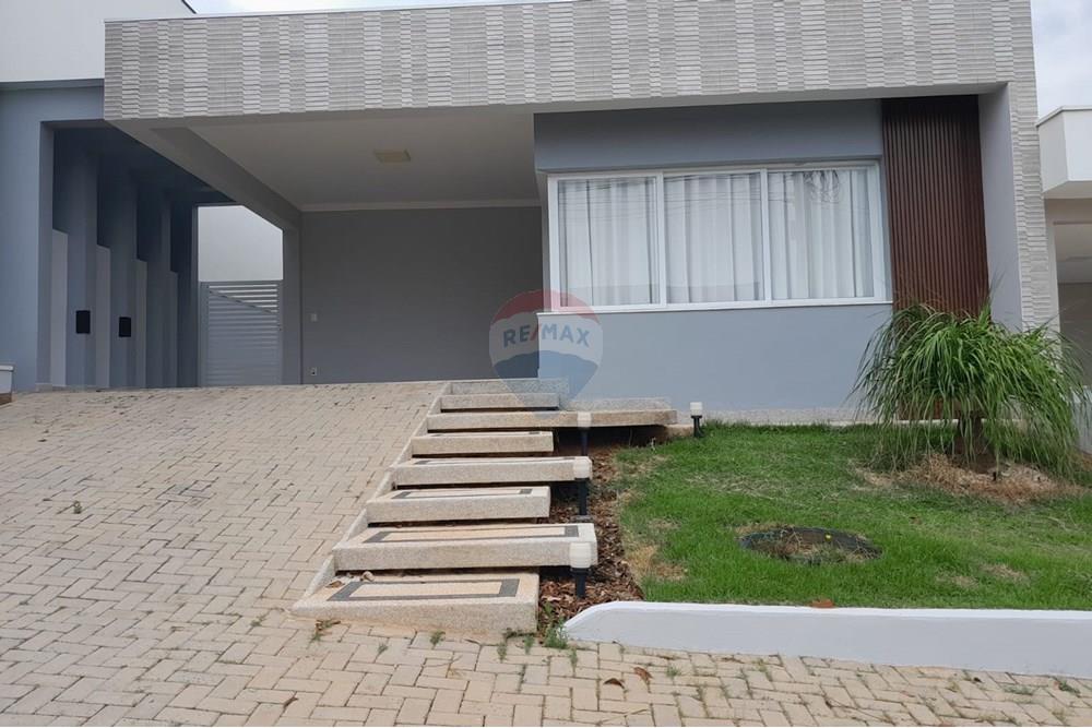 Casa de Condomínio - Alugar - Valinhos , São Paulo - 7eaf2191-f437-485a-b909-1eb4756813dd.jpeg - 690541093-169