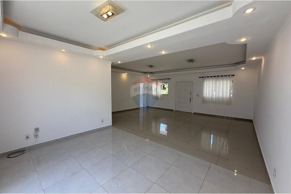 Casa de Condomínio - Alugar - Vinhedo , São Paulo - Imagem do WhatsApp de 2025-12-08 à(s) 10.53.21_58e52920.jpg - 690541142-211