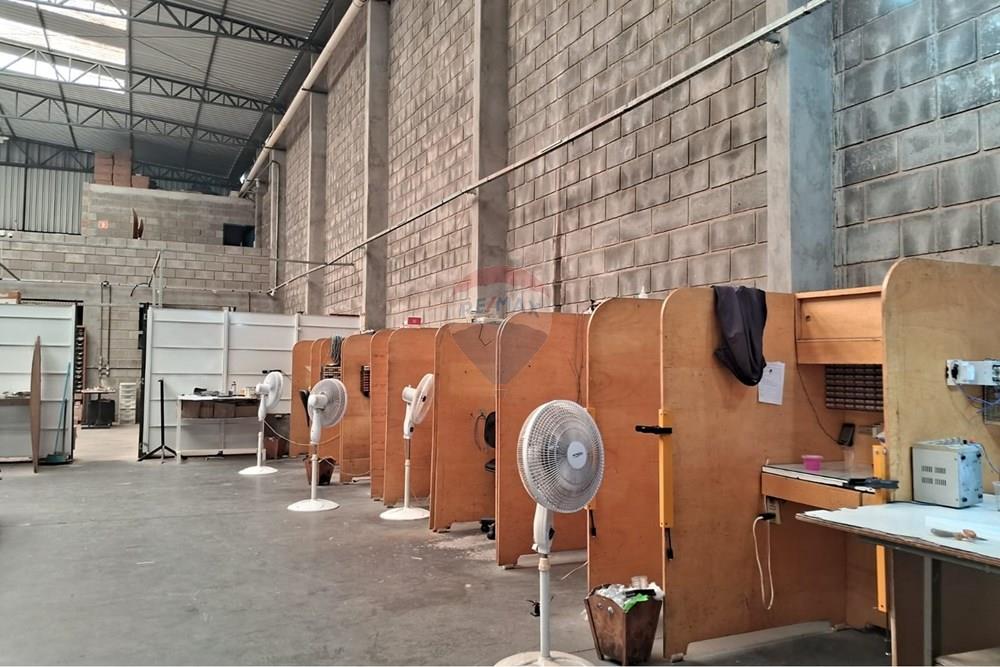 Galpão - Venda - Mogi Guaçu , São Paulo - galpão 24.jpeg - 690751035-248