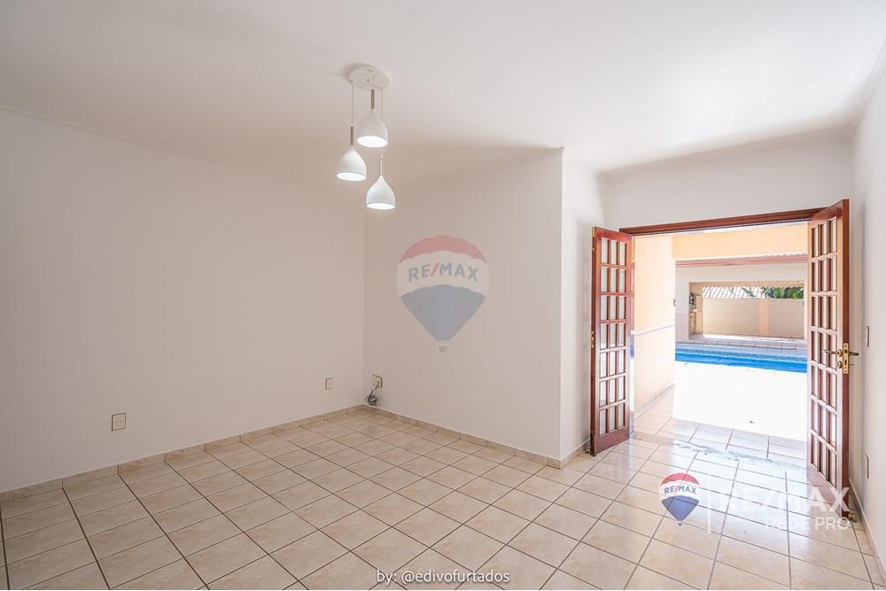 Casa de Condomínio - Alugar - Vinhedo , São Paulo - EDI05930EDIVOFURTADO-RG98002306922 SSPCE - REMAX REDE PRO I - VISTA ALEGRE SEDE  - 690541142-159.jpg - 690541142-159