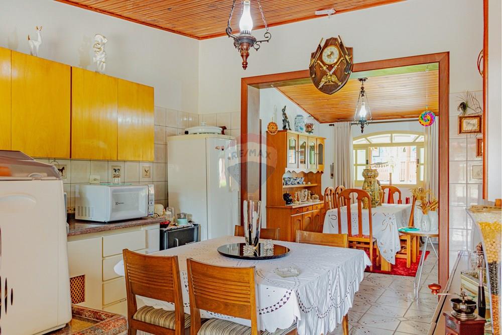 Casa - Venda - Nazaré Paulista , São Paulo - RINF-052.jpg - Copa - 690921066-76