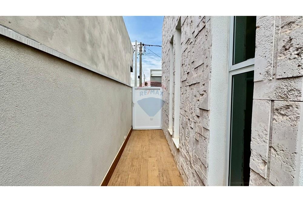 Casa de Condomínio - Alugar - Santa Bárbara d'Oeste , São Paulo - WhatsApp Image 2025-11-17 at 20.03.29 (4).jpeg - Quintal - 690231086-51