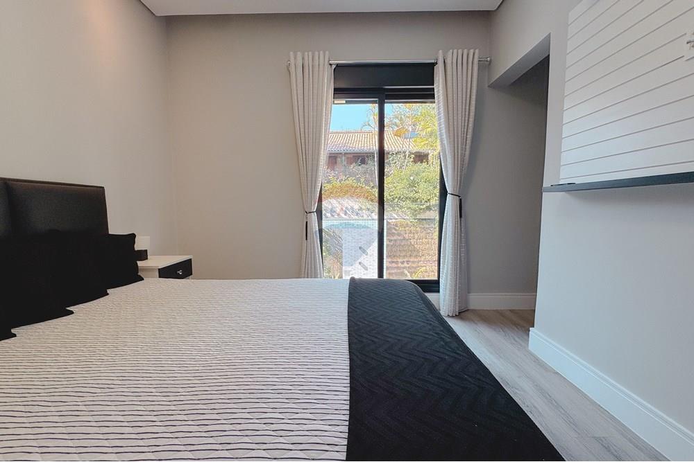 Casa de Condomínio - Venda - Barueri , São Paulo - Alameda Rússia-20.jpg - 691141025-37