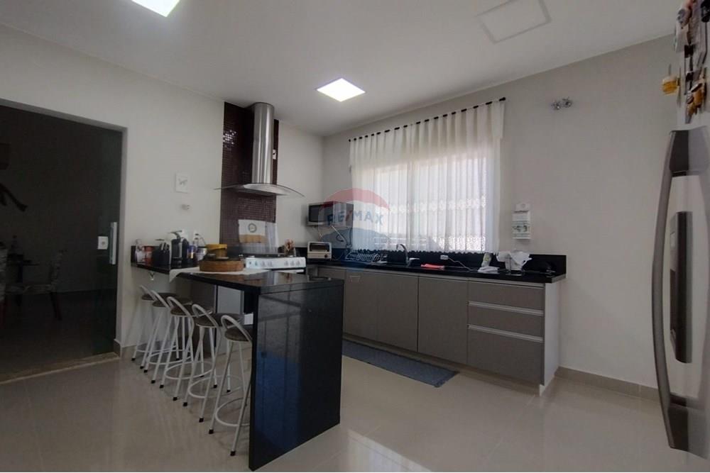 Casa de Condomínio - Venda - Bragança Paulista , São Paulo - Imagem do WhatsApp de 2025-07-14 à(s) 14.58.29_117c4680 Vica 22.jpg - 690041099-18