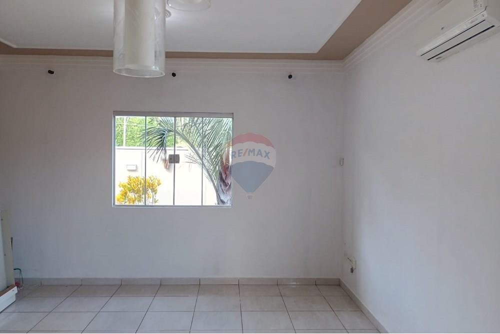 Casa para alugar com 2 quartos, 98m² - Foto 37