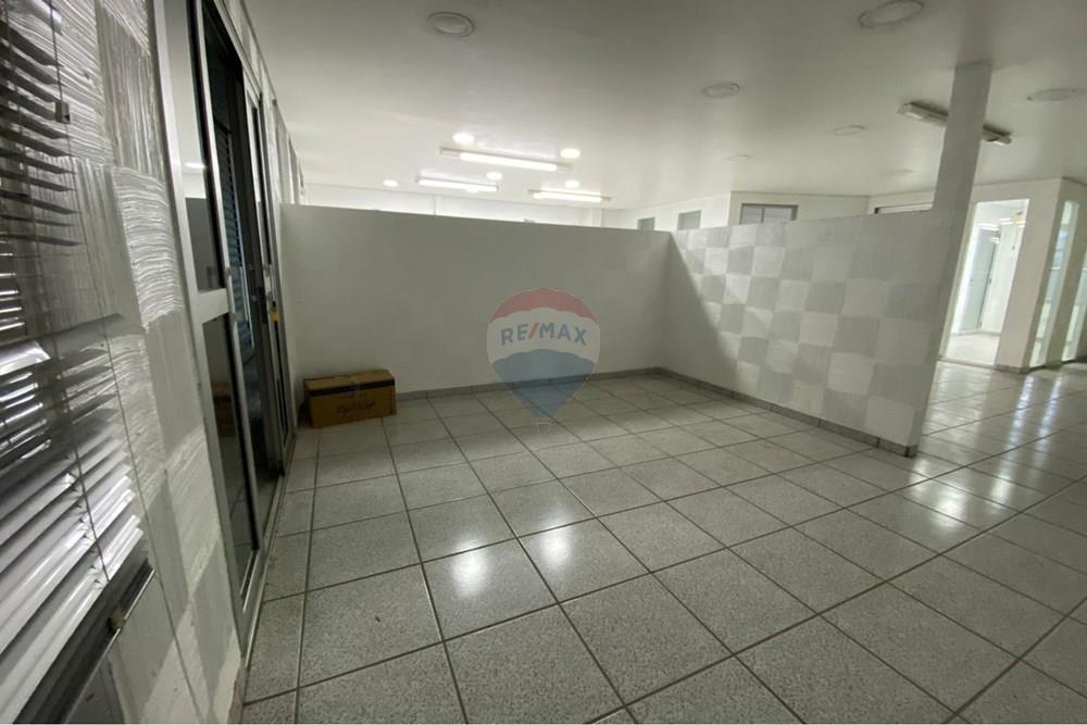 Ponto Comercial - Alugar - Bragança Paulista , São Paulo - WhatsApp Image 2026-03-09 at 09.46.22 (3).jpeg - 690141085-45