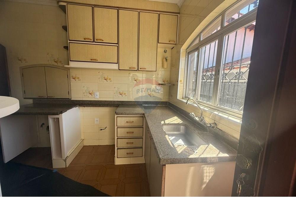 Casa - Alugar - Bragança Paulista , São Paulo - WhatsApp Image 2025-09-16 at 15.28.21 (1).jpeg - 690041127-44