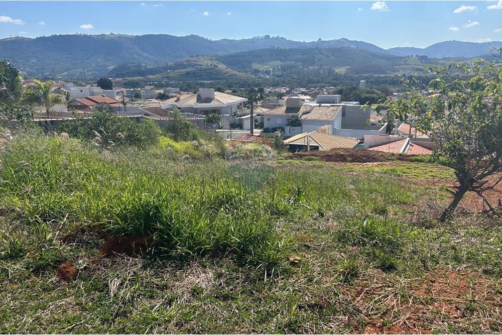 Terreno - Venda - Jacutinga , Minas Gerais - WhatsApp Image 2025-10-06 at 14.49.24.jpeg - 690291077-288