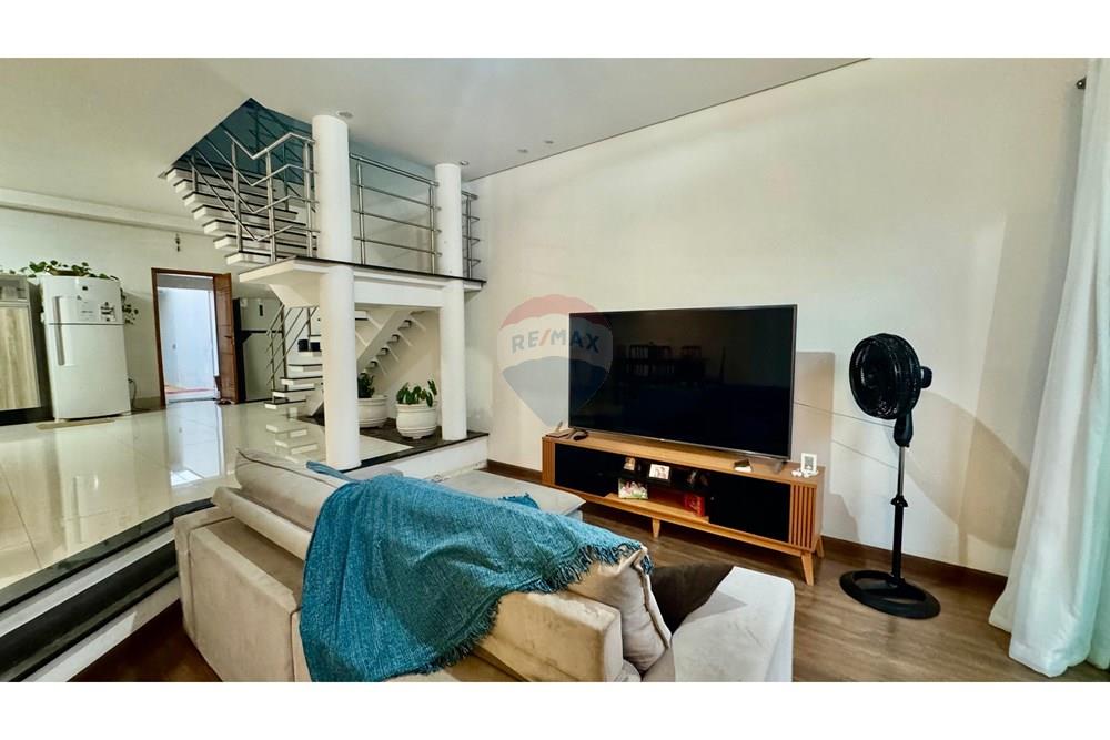 Casa - Alugar - Santa Bárbara d'Oeste , São Paulo - WhatsApp Image 2026-03-31 at 21.25.42 (2).jpeg - Sala - 690231086-98