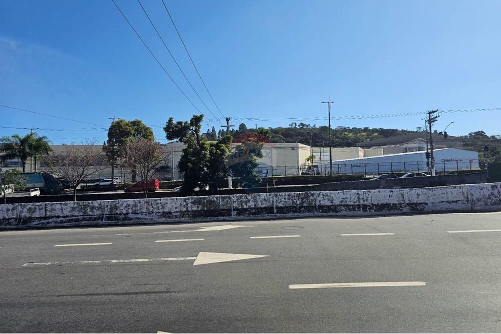 Prédio - Alugar - Jundiaí , São Paulo - 89985b4e-12c0-47aa-92c5-467f565d4f81.jpg - 690591011-77