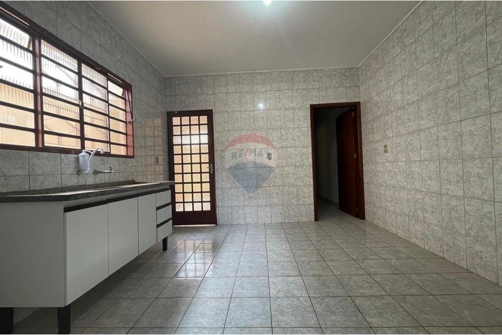 Casa - Venda - Araras , São Paulo - PHOTO-2025-12-13-18-10-40 (8).jpg - 690691010-68