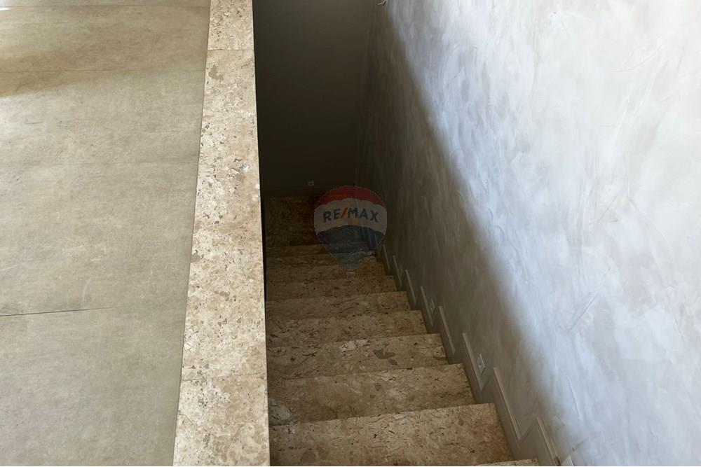 Casa Comercial - Alugar - Atibaia , São Paulo - WhatsApp Image 2025-11-27 at 10.45.57 (3).jpeg - 690471149-6