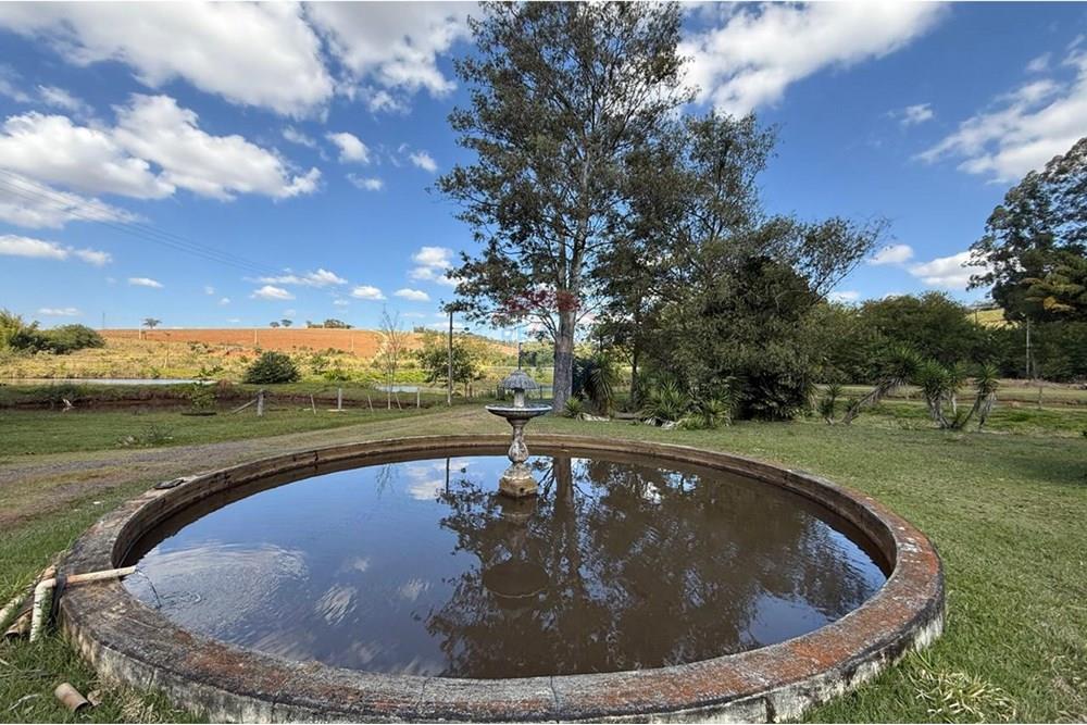 Chácara / Sítio / Fazenda - Venda - Ouro Fino , Minas Gerais - 8dddc834-0d60-4b48-ac6b-a827f1c45eb5.jpg - Quintal - 690521014-121