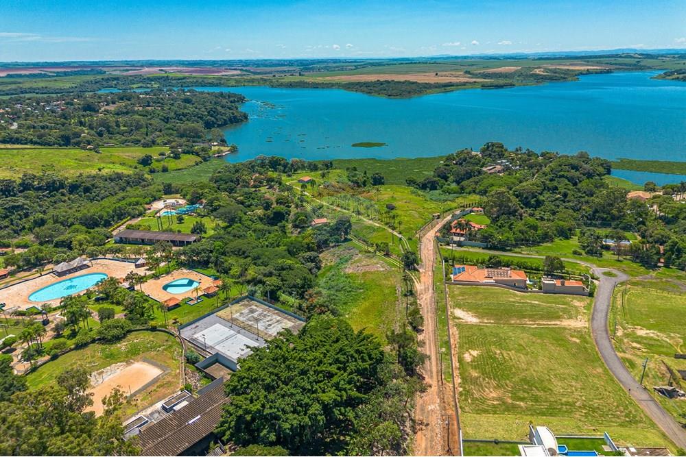 Chácara / Sítio / Fazenda - Venda - Americana , São Paulo - Chácara à venda no Balneário Riviera, AmericanaSP – 1 quarto, 1 banheiro e 30.000m² de terreno pela REMAX AZZO (15).jpg - Fachada - 690231077-21