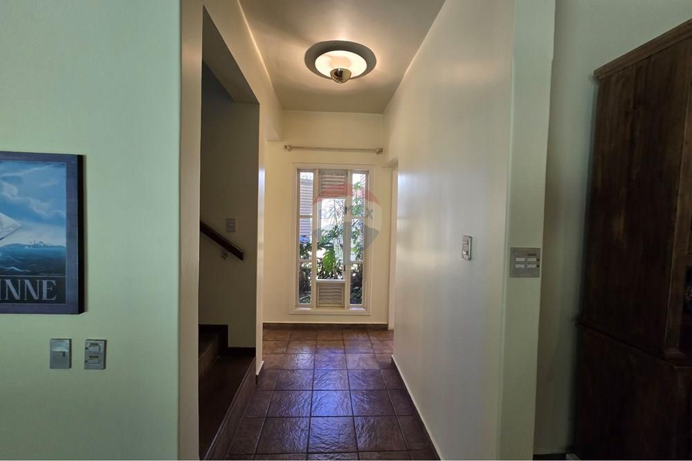 Casa de Condomínio - Venda - São Sebastião , São Paulo - 221682.jpg - Corredor - 690991086-1